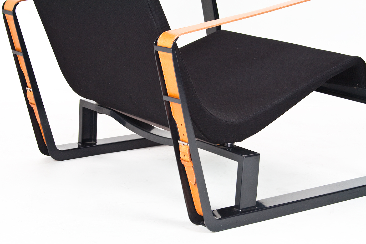 开云（中国） - 坐具|躺椅|办公家具|设计师家具|Cite 扶手椅